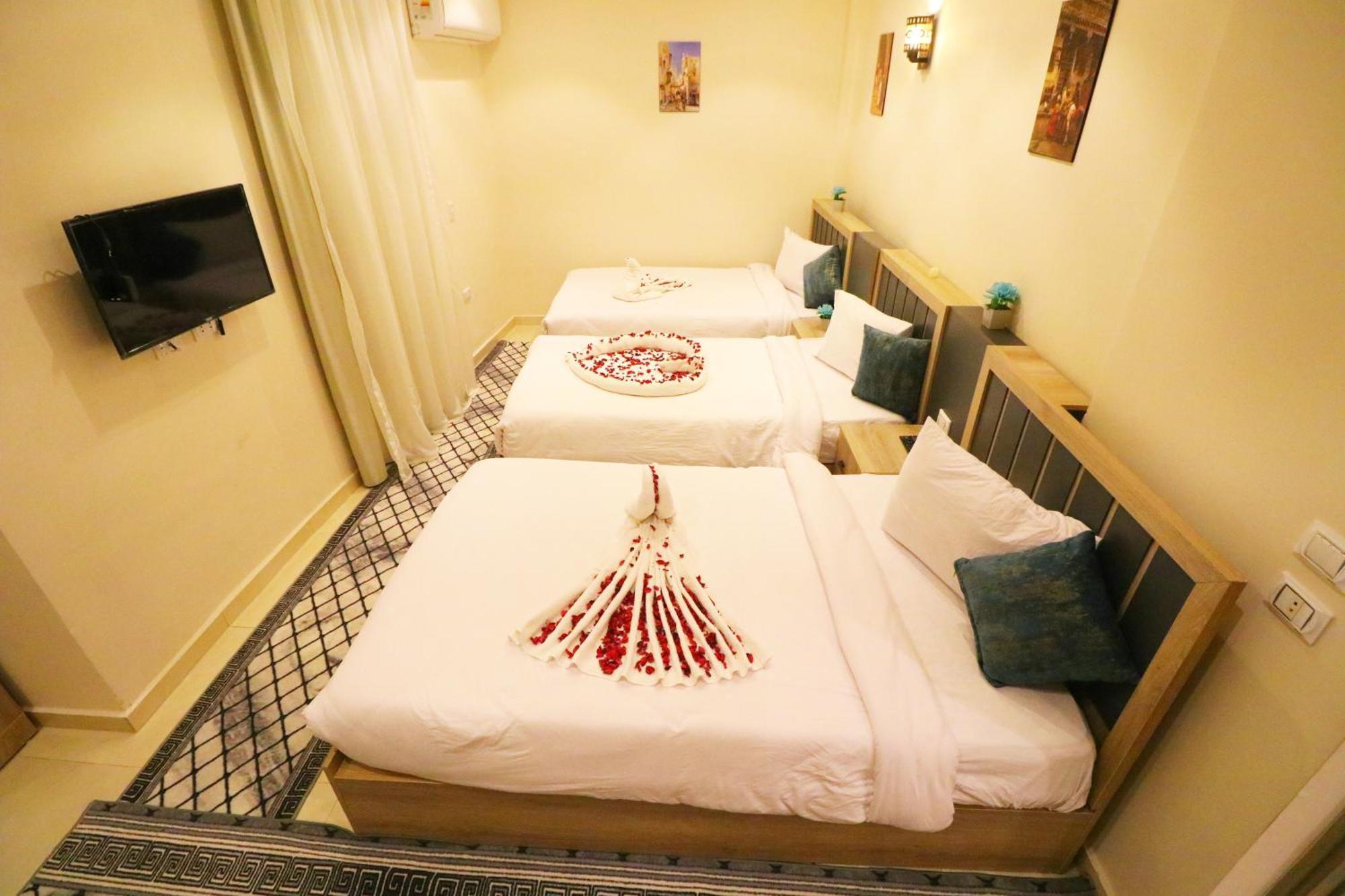 Locanda Pyramids Hotel Kafrat al Jabal Екстер'єр фото