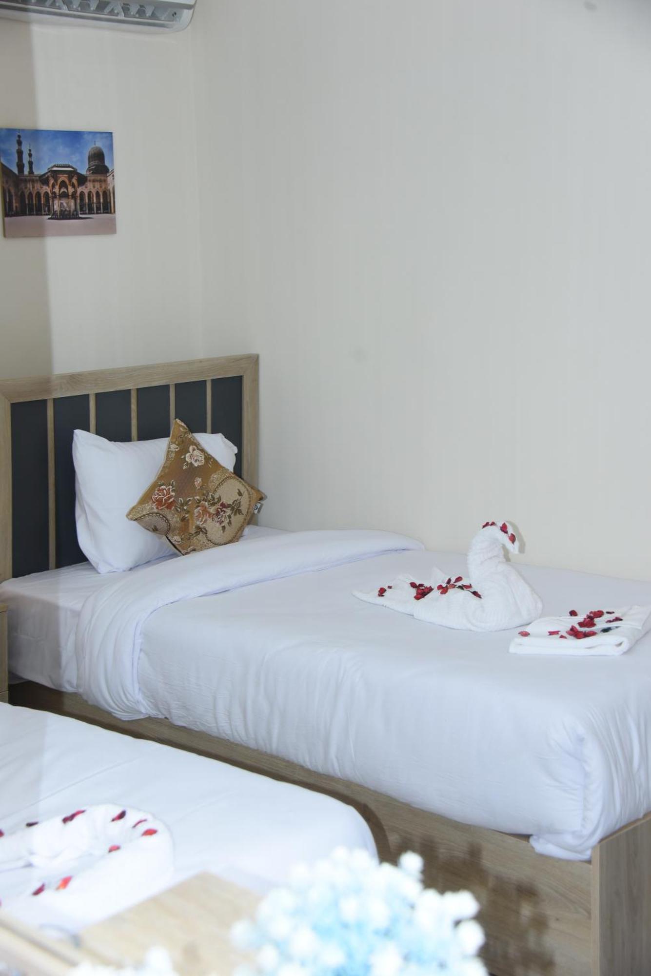 Locanda Pyramids Hotel Kafrat al Jabal Екстер'єр фото