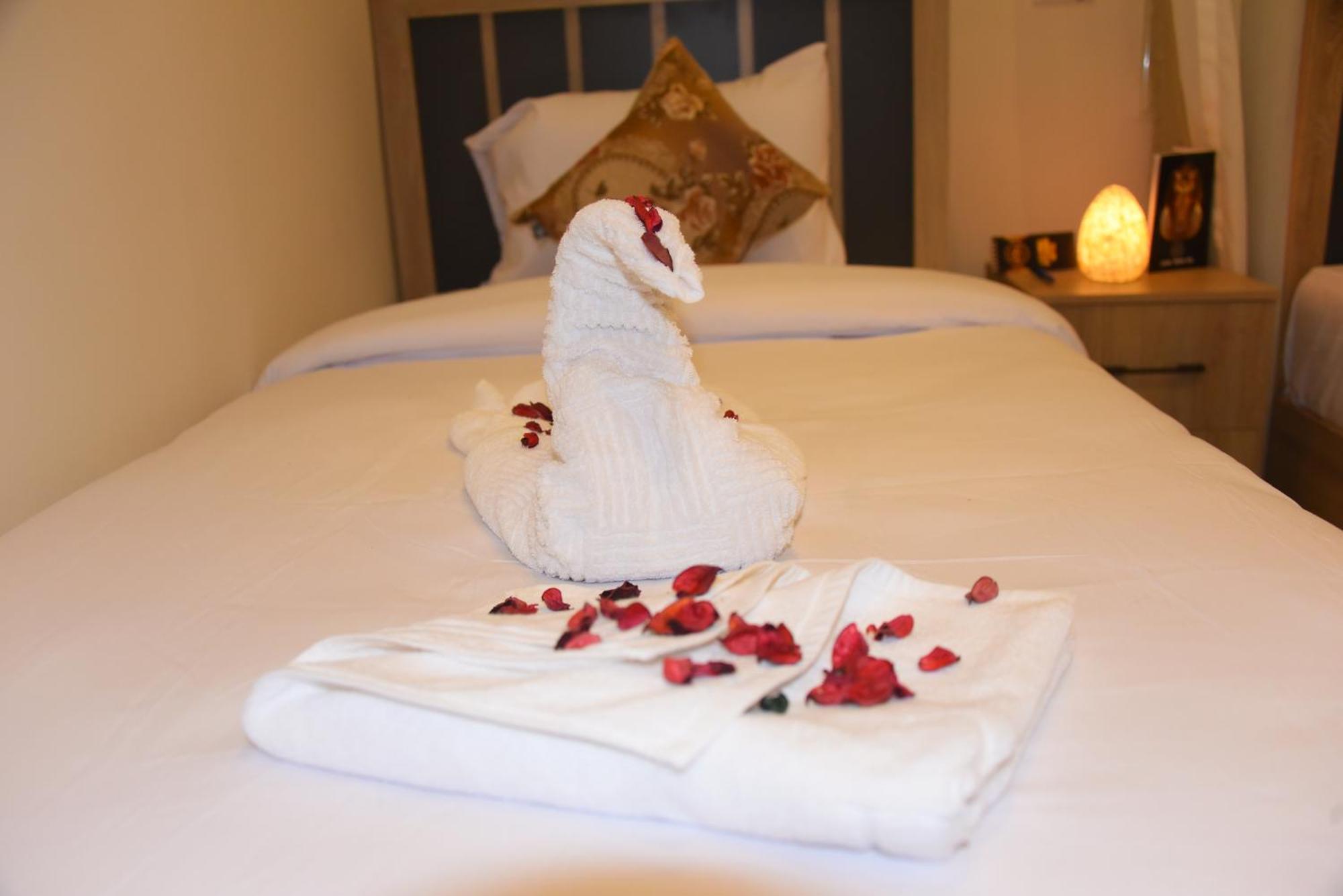 Locanda Pyramids Hotel Kafrat al Jabal Екстер'єр фото